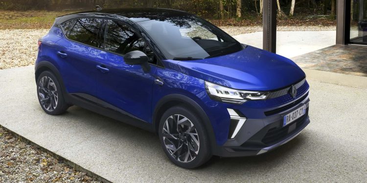 Estão abertas as encomendas para o novo captur em Portugal 47