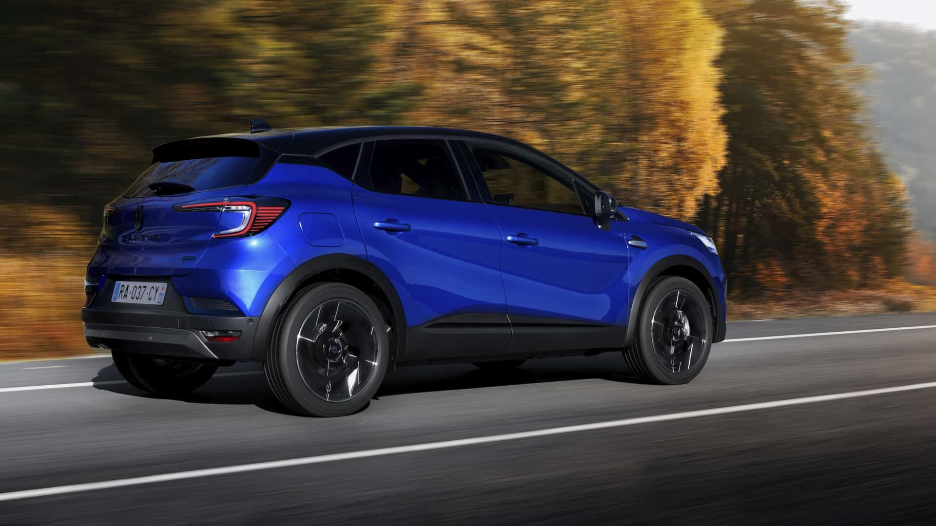Estão abertas as encomendas para o novo captur em Portugal 17