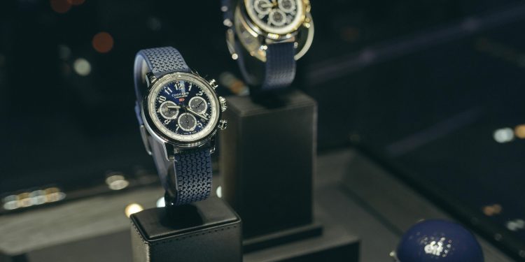 Karl-Friedrich Scheufele e Jacky Ickx apresentam o novo Mille Miglia Classic Chronograph JX7 33