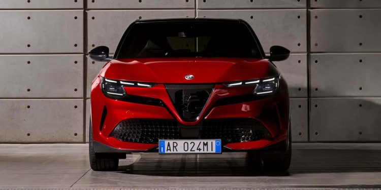 Novo Alfa Romeo Milano: A desportividade torna-se compacta (videos) 50
