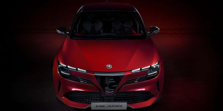 Novo Alfa Romeo Milano: A desportividade torna-se compacta (videos) 47