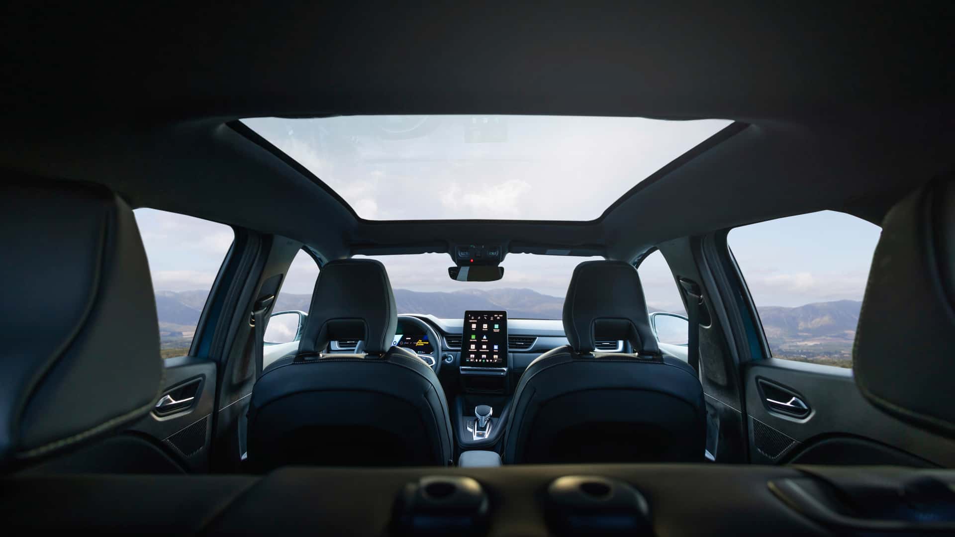 Renault Symbioz E-Tech full hybrid já disponível para encomenda em Portugal 21