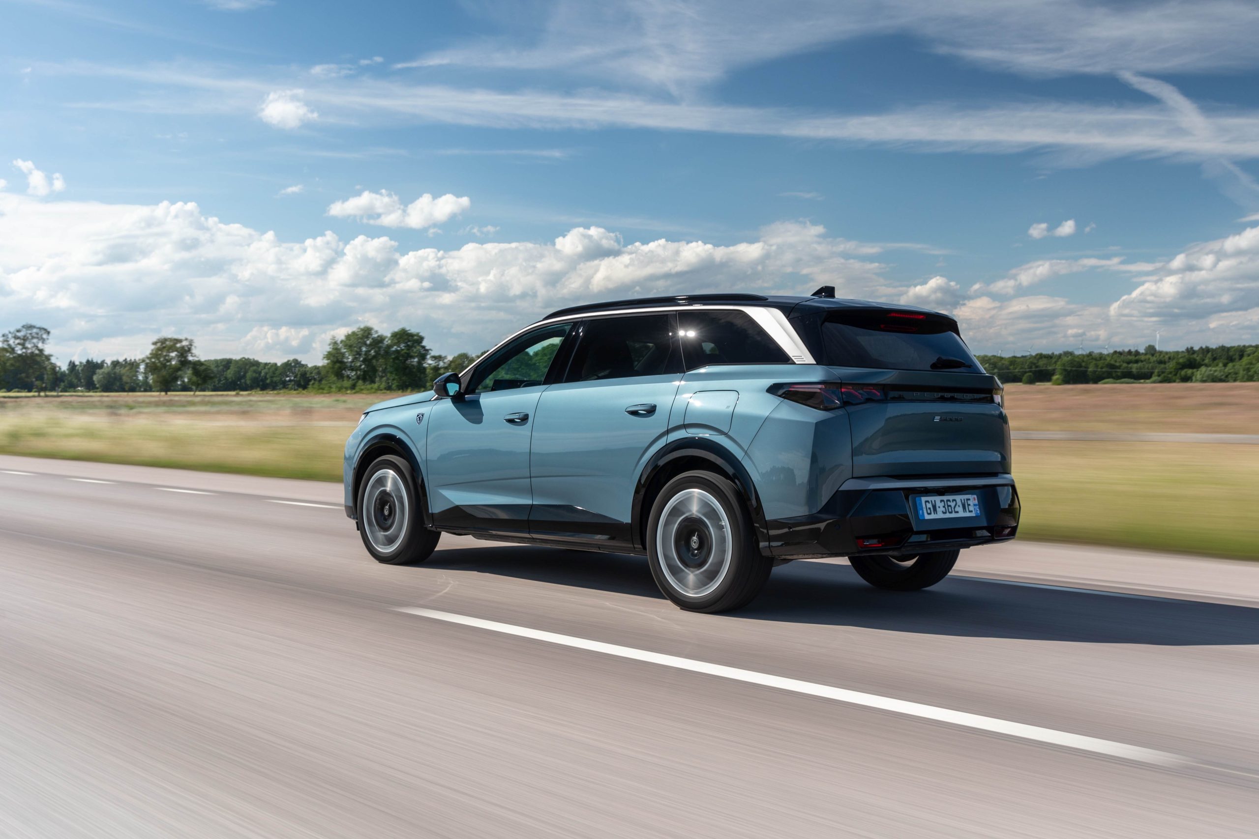 Novos PEUGEOT 5008 & E-5008 chegam ao mercado Nacional em Setembro 20