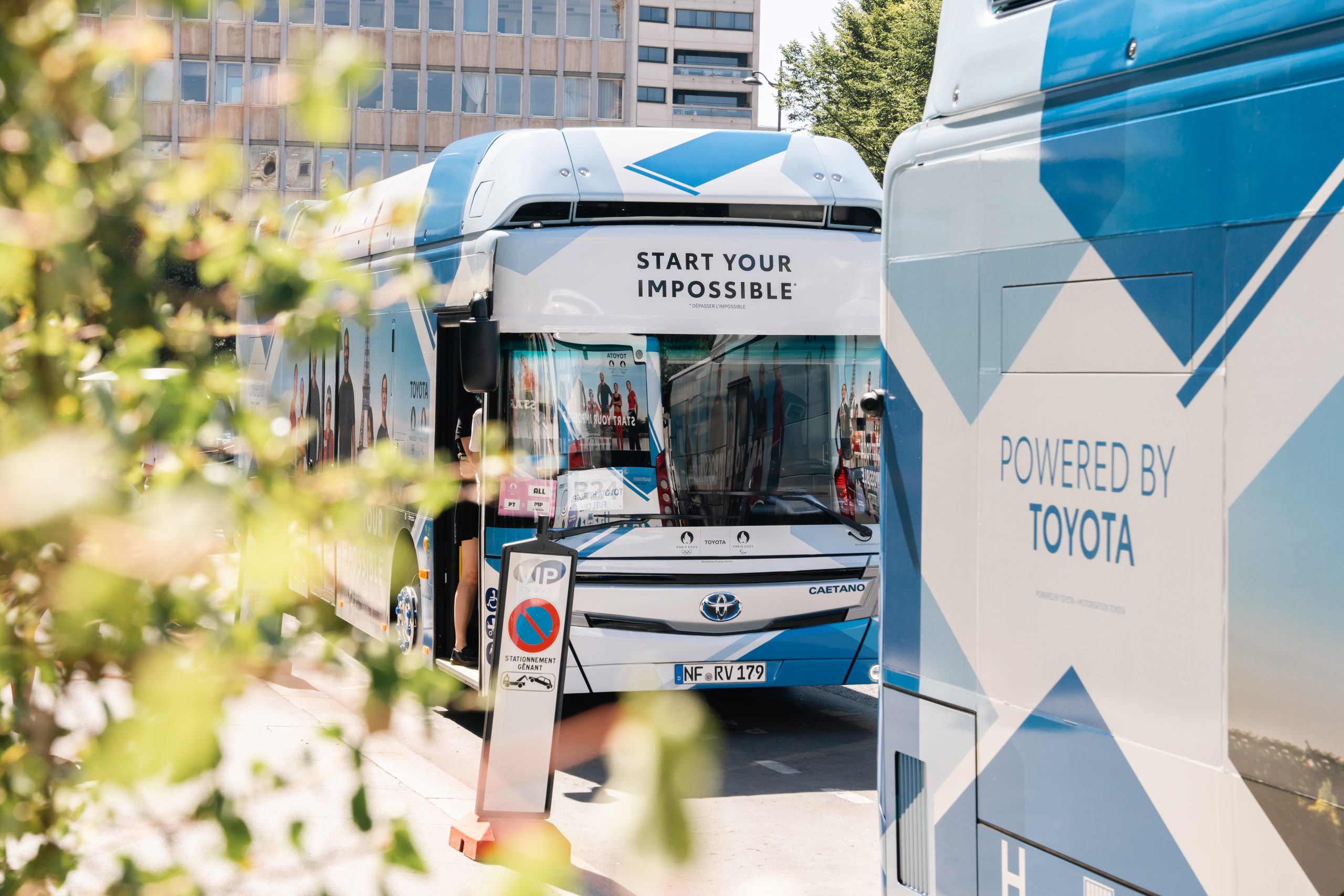 Autocarros elétricos movidos a hidrogénio da CaetanoBus transportaram atletas de todo o mundo nos Jogos Olímpicos de Paris 14