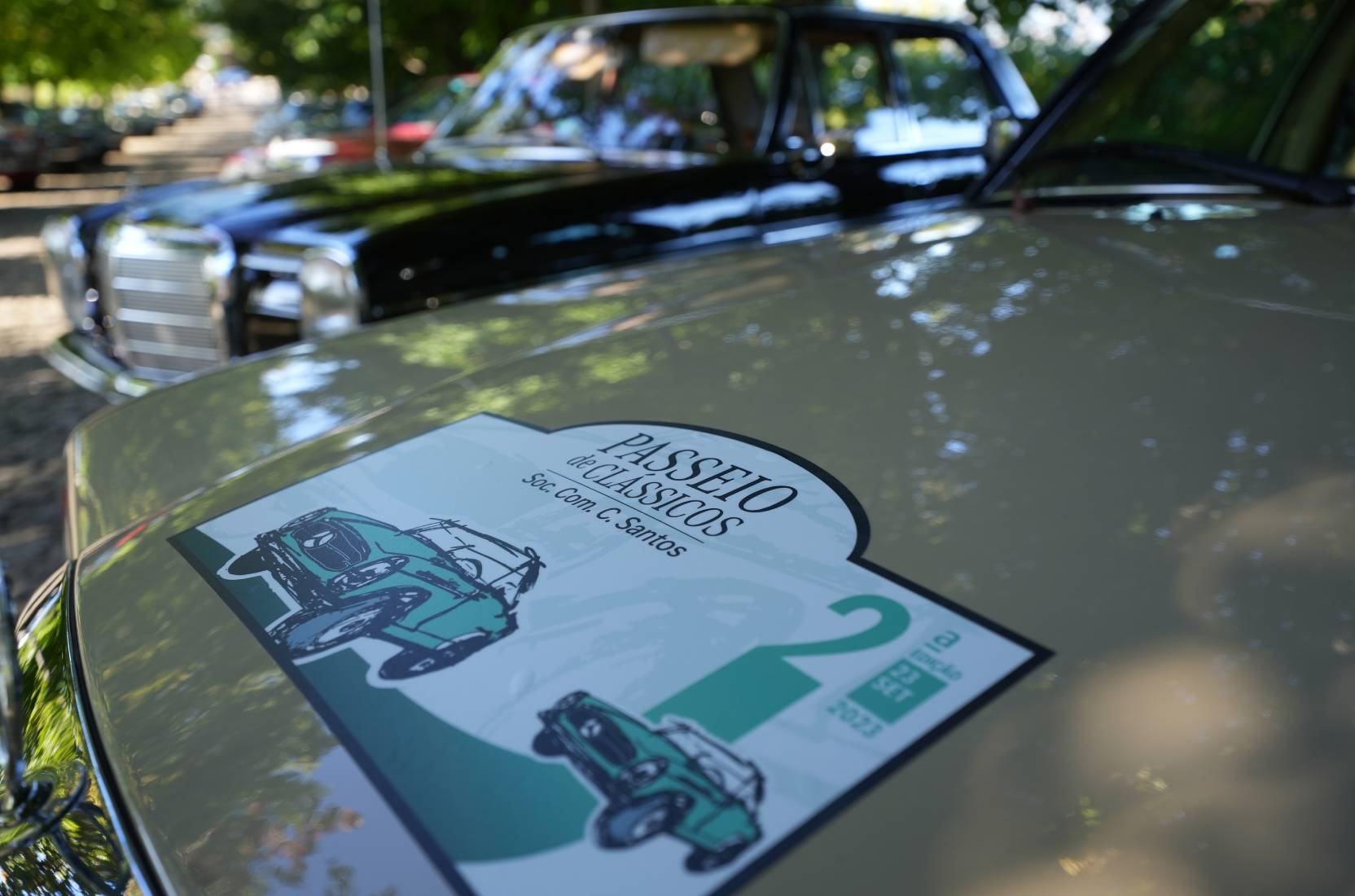 III Passeio de Clássicos Soc. Com. C. Santos homenageia Mercedes-Benz com mais de 30 anos ao som da fadista Katia Guerreiro 18