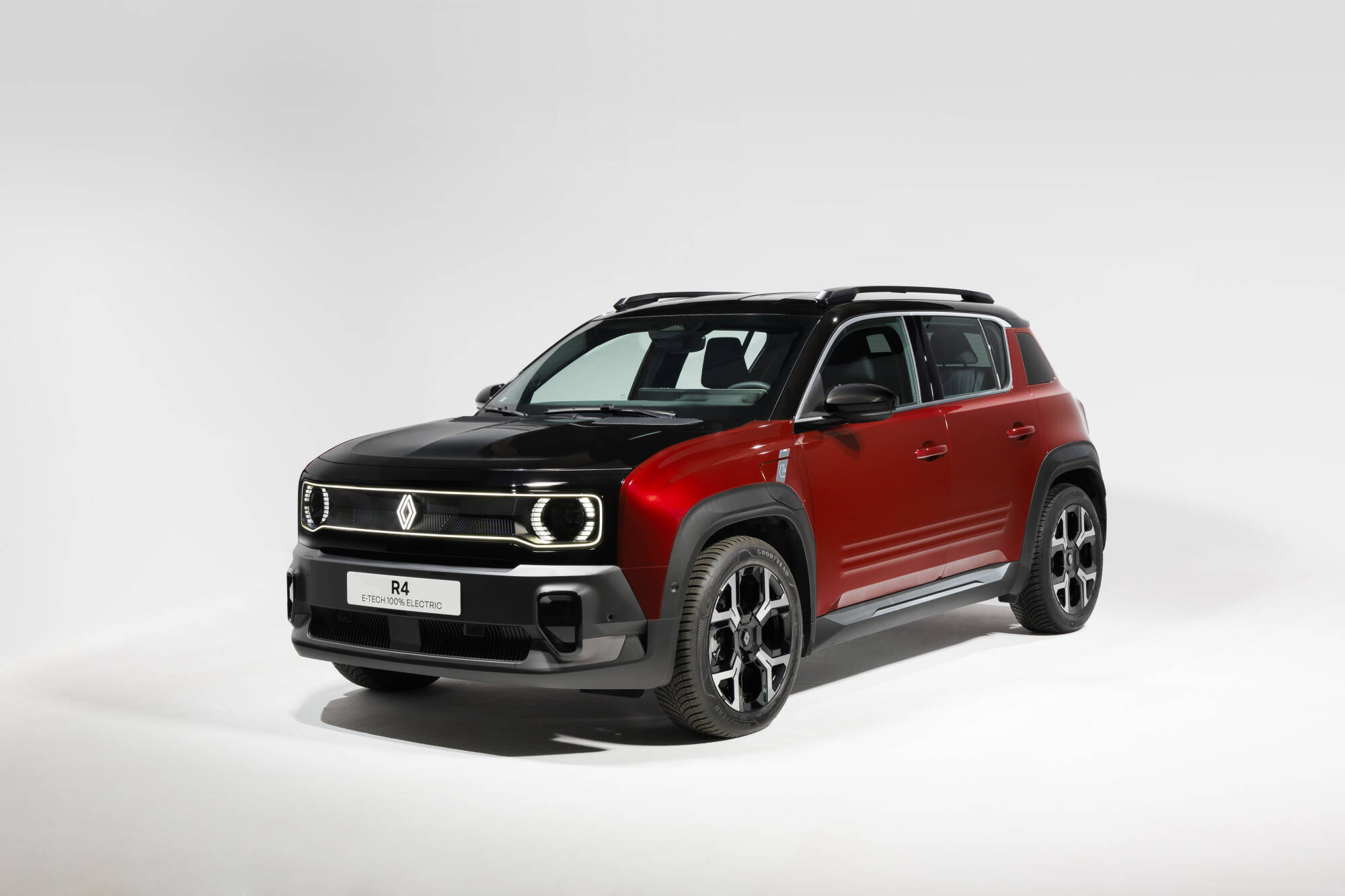 Renault 4 E-Tech 100% elétrico: o automóvel elétrico mais versátil do segmento B 20