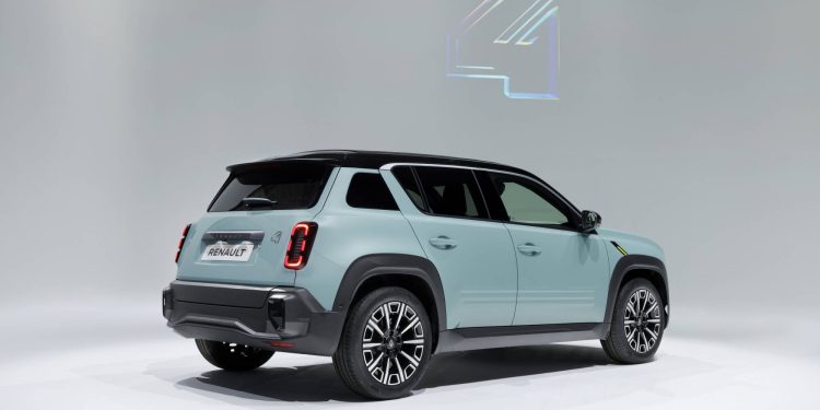 Renault 4 E-Tech 100% elétrico: o automóvel elétrico mais versátil do segmento B 74