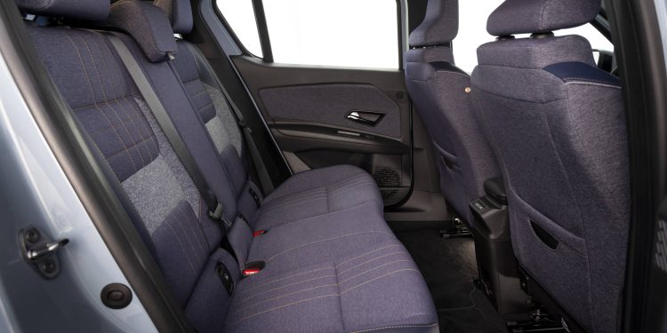 Renault 4 E-Tech 100% elétrico: o automóvel elétrico mais versátil do segmento B 86