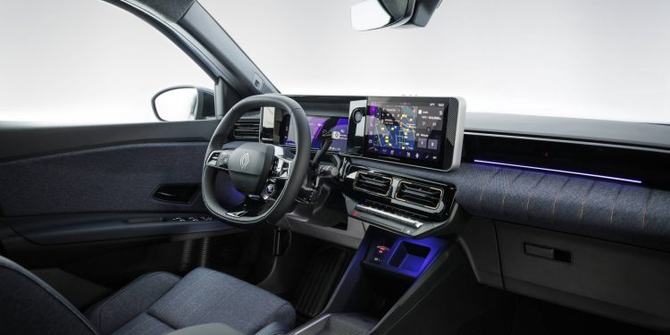 Renault 4 E-Tech 100% elétrico: o automóvel elétrico mais versátil do segmento B 108