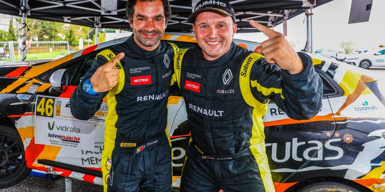 Gil Antunes e Diogo Correia terminam RENAULT CLIO TROPHY PORTUGAL com brilhante segundo lugar! 21