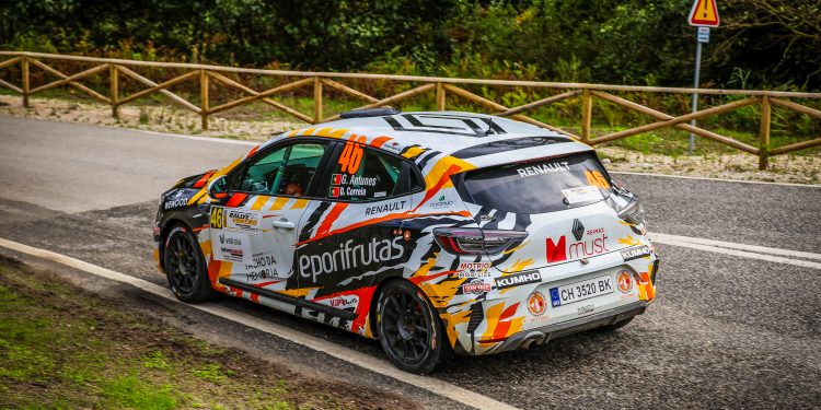 Gil Antunes e Diogo Correia terminam RENAULT CLIO TROPHY PORTUGAL com brilhante segundo lugar! 19