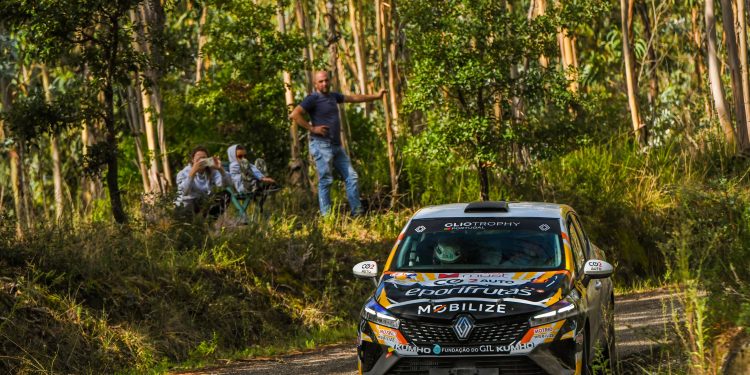 Gil Antunes e Diogo Correia terminam RENAULT CLIO TROPHY PORTUGAL com brilhante segundo lugar! 26