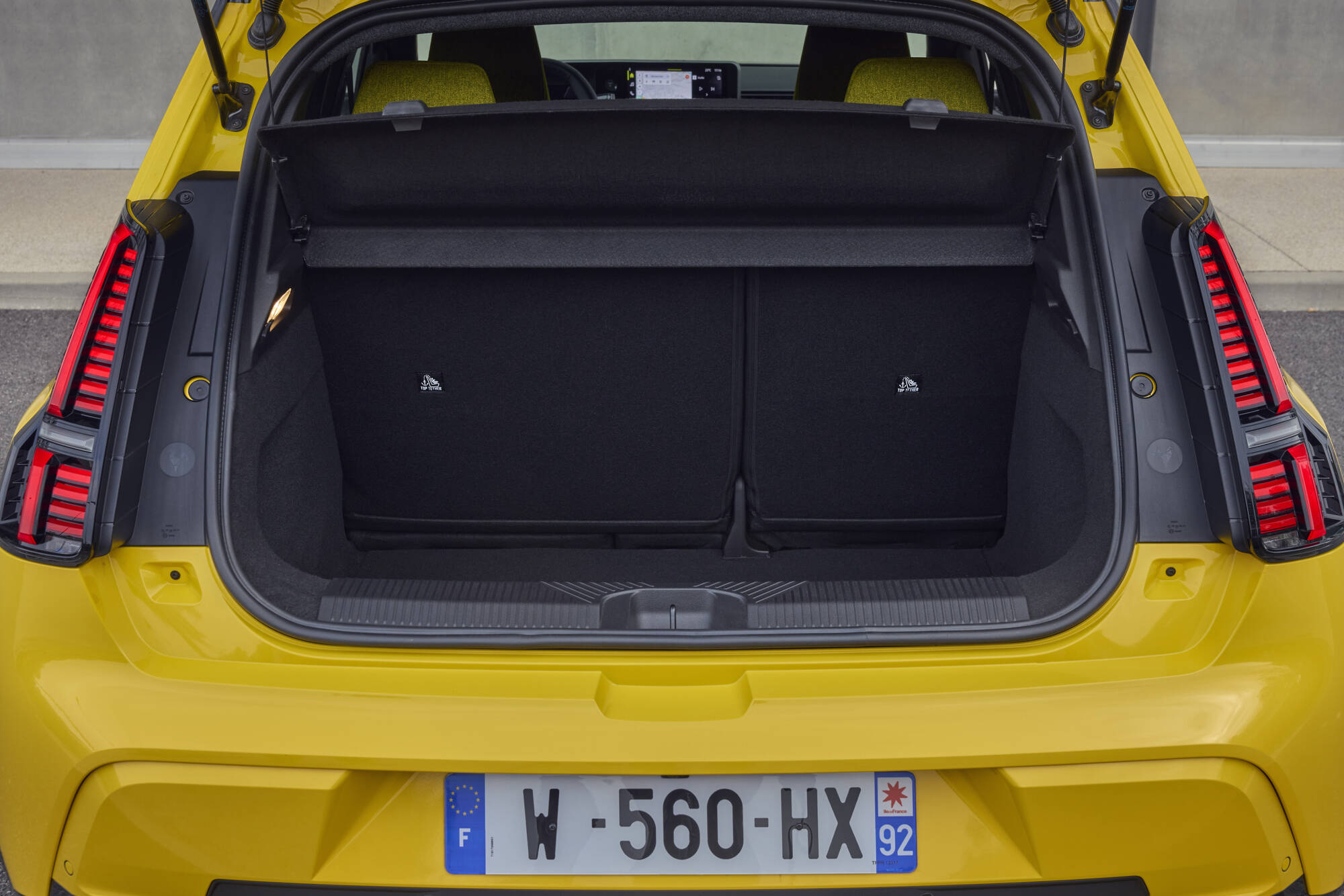 Renault 5 E-Tech 100% elétrico: prazer avançado e facilidade de utilização confirmados por imprensa internacional 27