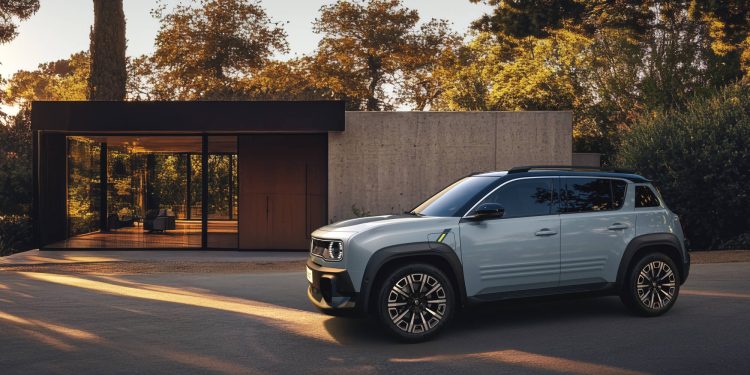 Renault 4 E-Tech 100% elétrico: o automóvel elétrico mais versátil do segmento B 128