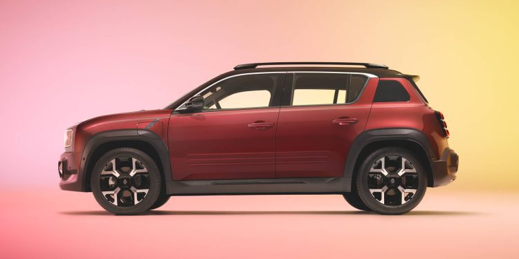 Renault 4 E-Tech 100% elétrico: o automóvel elétrico mais versátil do segmento B 157