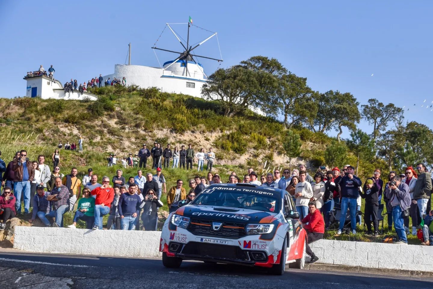 Gil Antunes e Alex Ramos iniciam a época no Rally das Camélias! 18