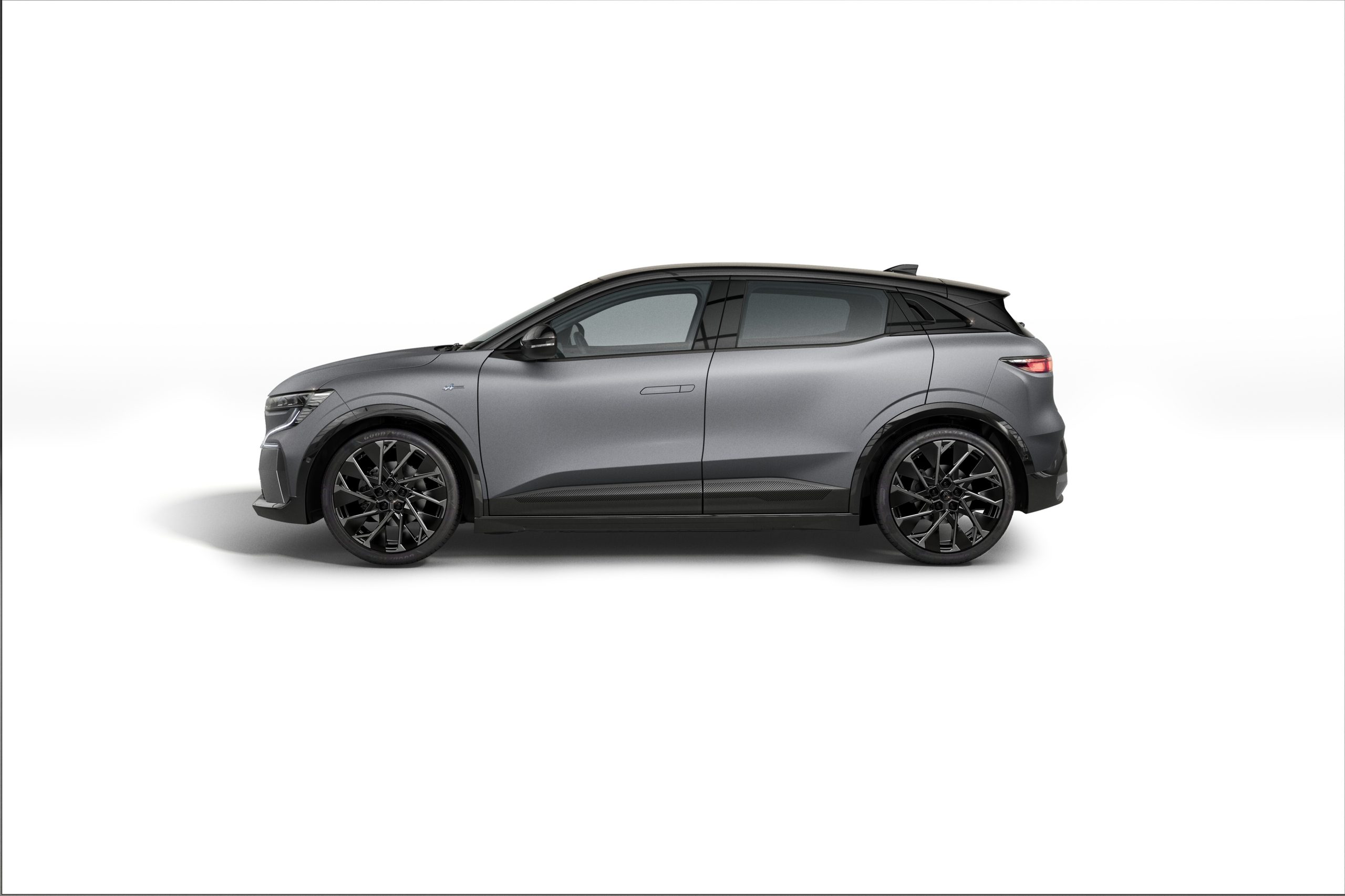 Megane E-Tech elétrico ganha versão Esprit Alpine, one pedal e carregador bidirecional 13