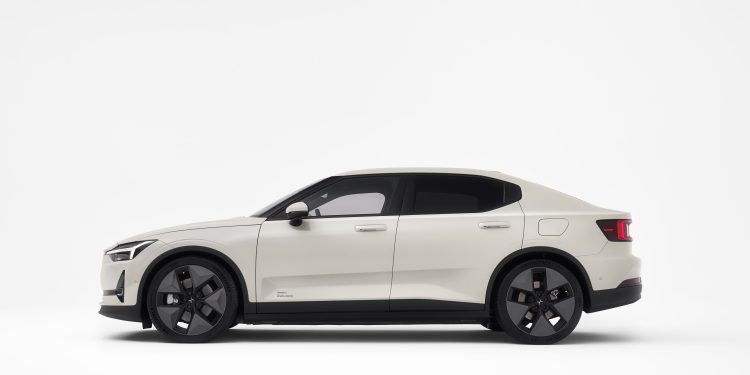 Polestar 2 atualizado com novas funcionalidades, incluindo um processador mais rápido e sistema de som Bowers & Wilkins 17