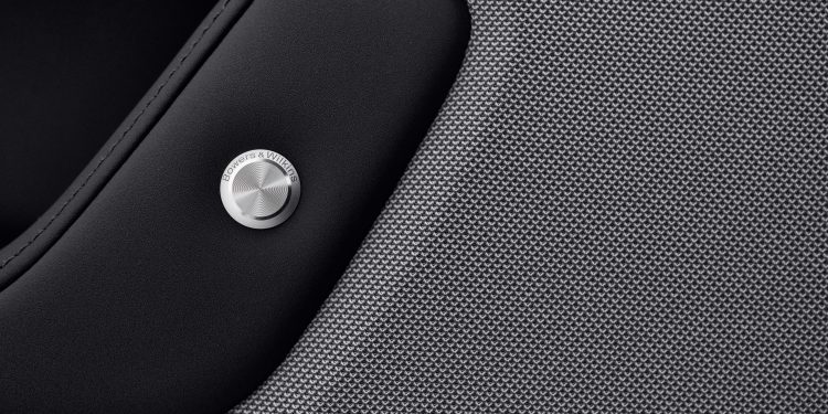 Polestar 2 atualizado com novas funcionalidades, incluindo um processador mais rápido e sistema de som Bowers & Wilkins 19