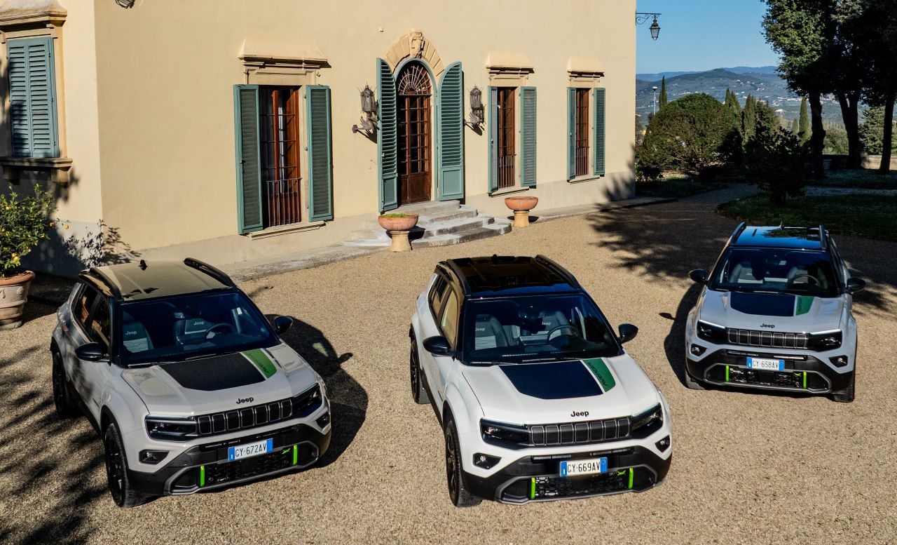 Jeep® Avenger 4xe estreia-se em estrada 13