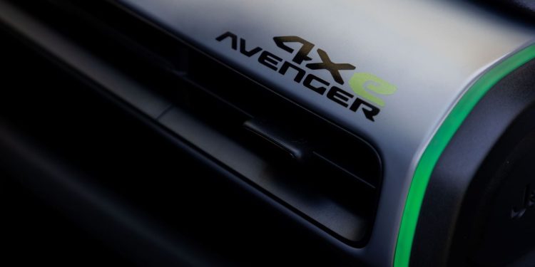Jeep® Avenger 4xe estreia-se em estrada 22