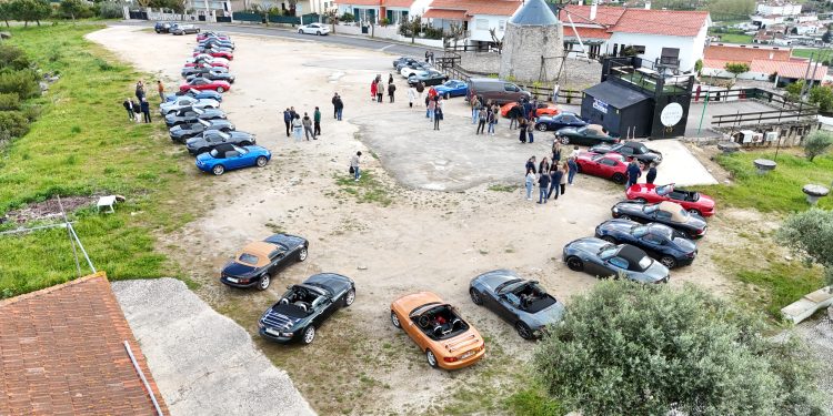 Clube Roadster MX-5 PT Rumou à Paisagem Cársica na Serra de Aire 16