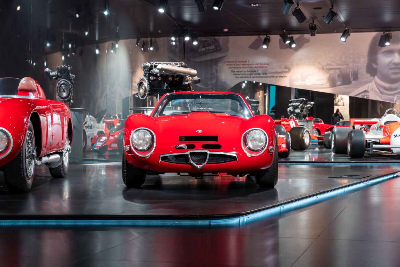 A glória desportiva da Alfa Romeo destaca-se no “Fuori Concorso” 14