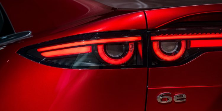 Chegou a Portugal o novo Mazda6e 22