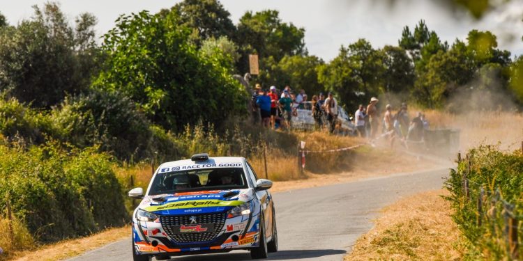Gil Antunes e Alex Ramos demonstram consistência no Rally de Castelo Branco 20