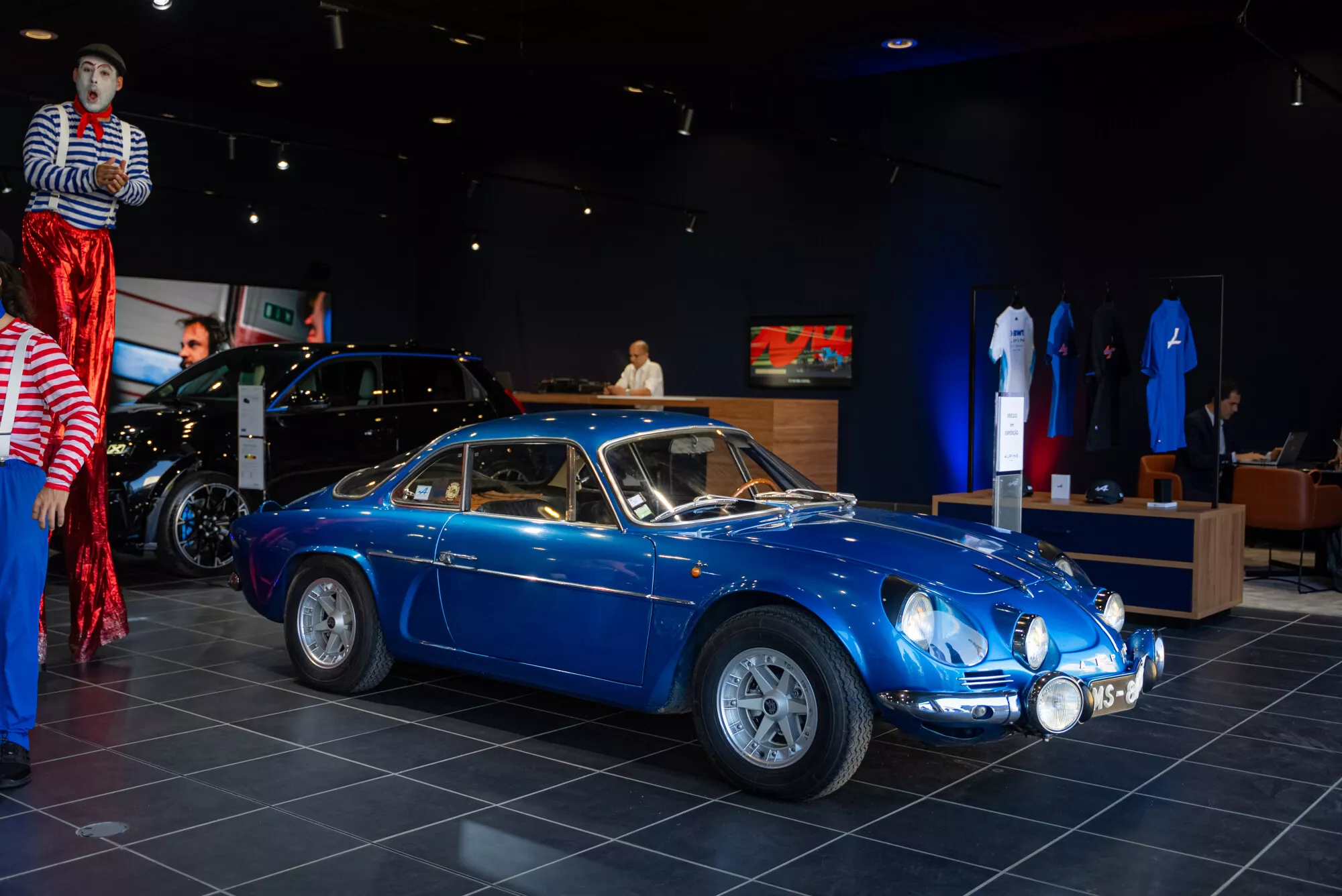 Alpine acelera expansão em Portugal com inauguração da Alpine Store Porto 16