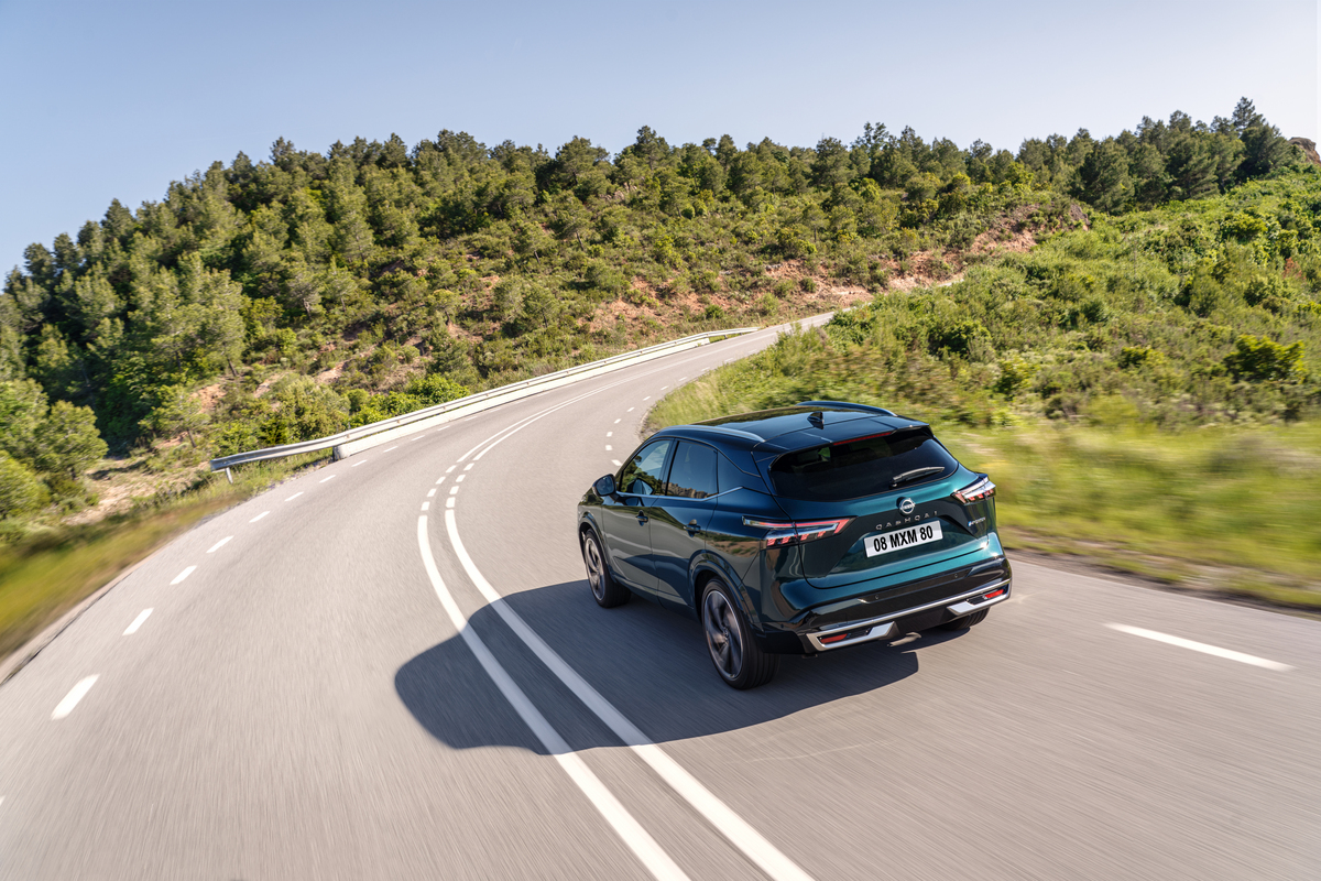 Nissan Qashqai com nova geração e-POWER - menor consumo, menos emissões e condução mais silenciosa 13