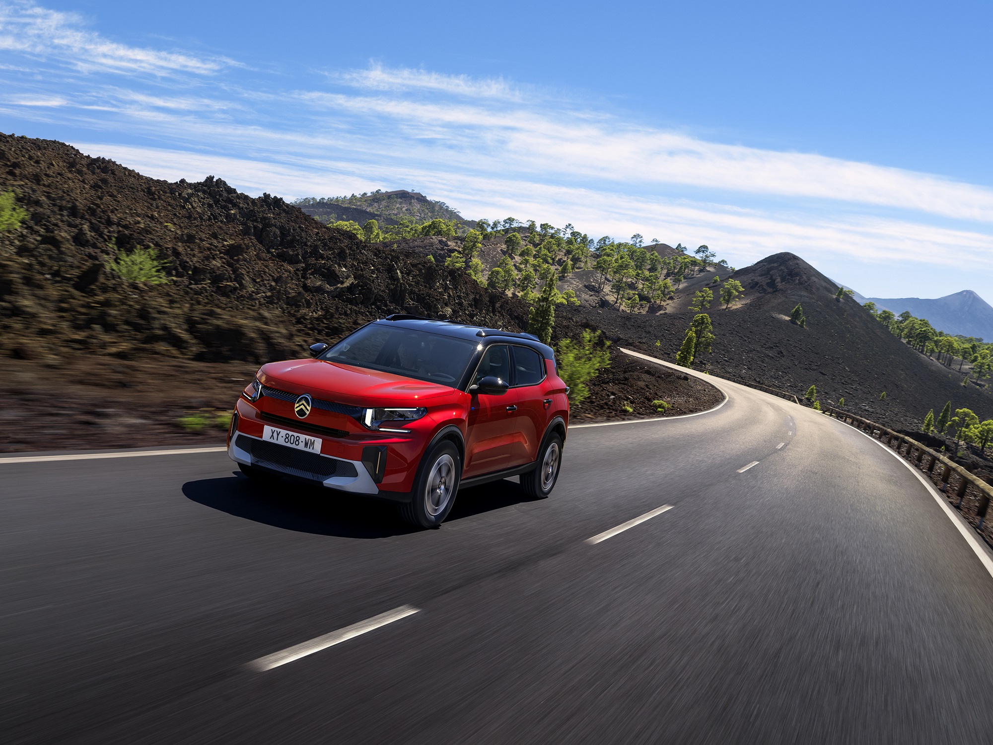 Citroën abre encomendas do novo ë-C3 Aircross com autonomia alargada e até 7 lugares 13