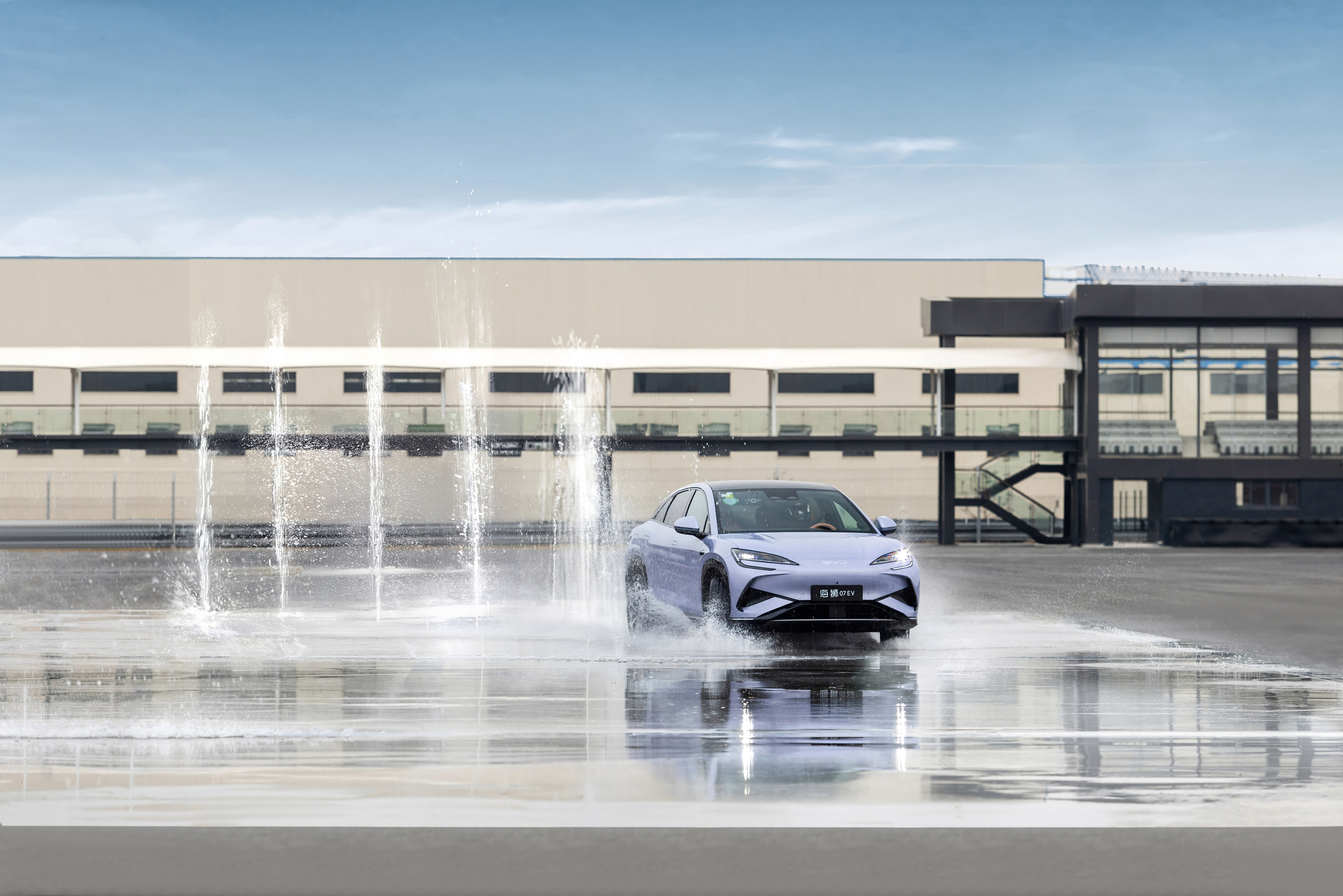 BYD inaugura primeira pista todo-o-terreno dedicada a veículos elétricos e Super Híbridos Plug-in 13
