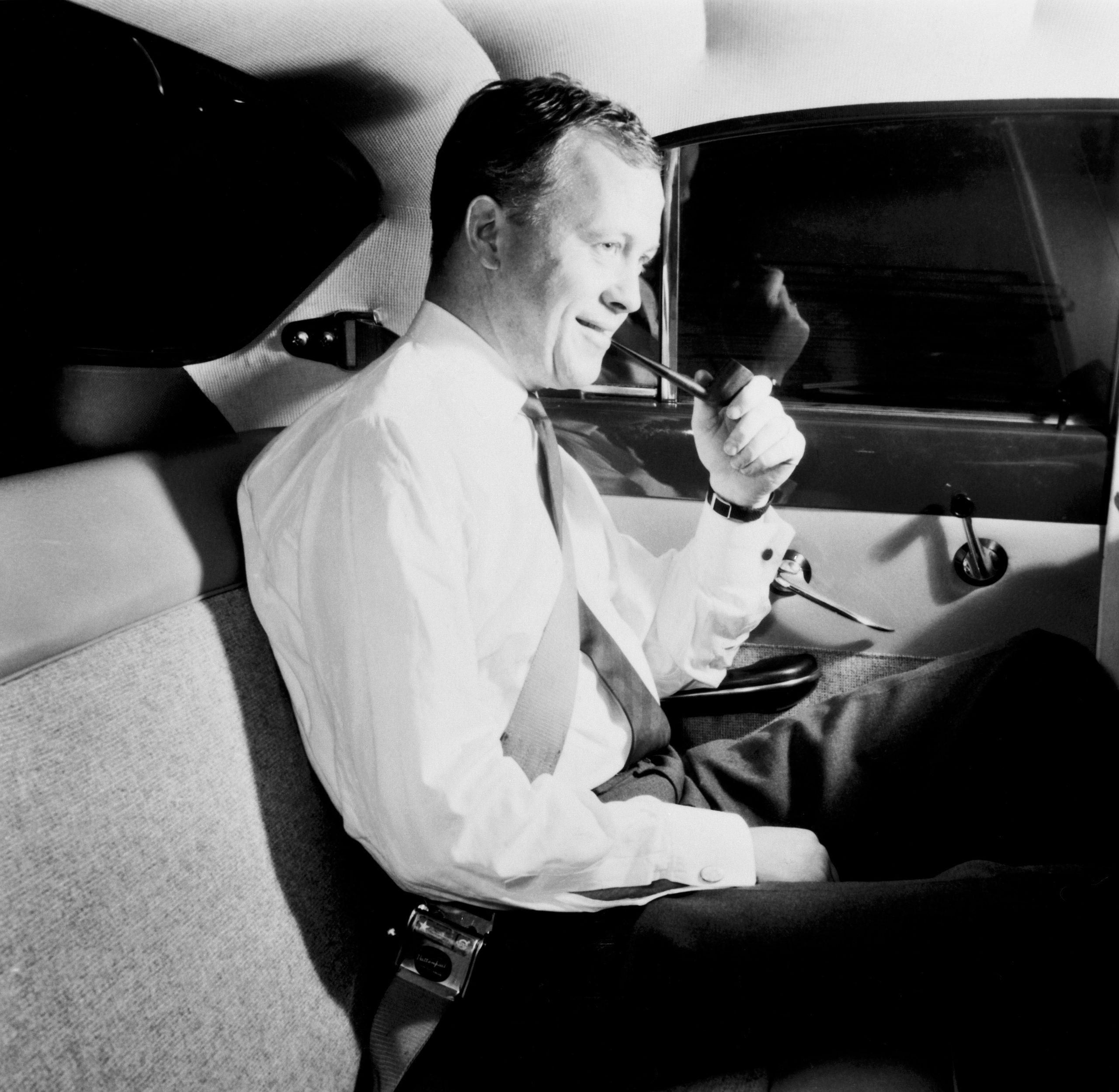 Volvo comemora 66 anos da invenção do cinto de segurança 14