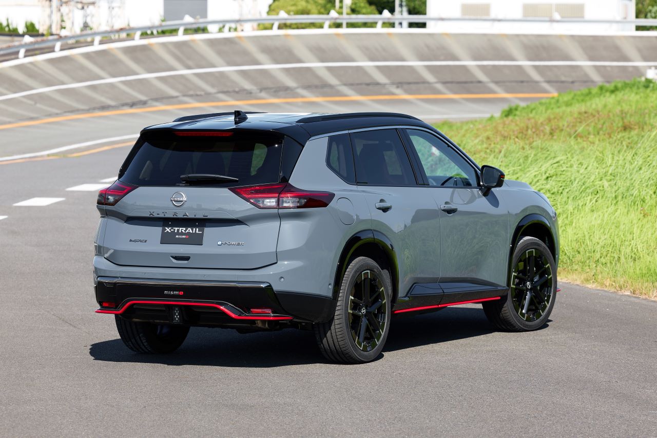 Nissan lança X-Trail NISMO no Japão 18