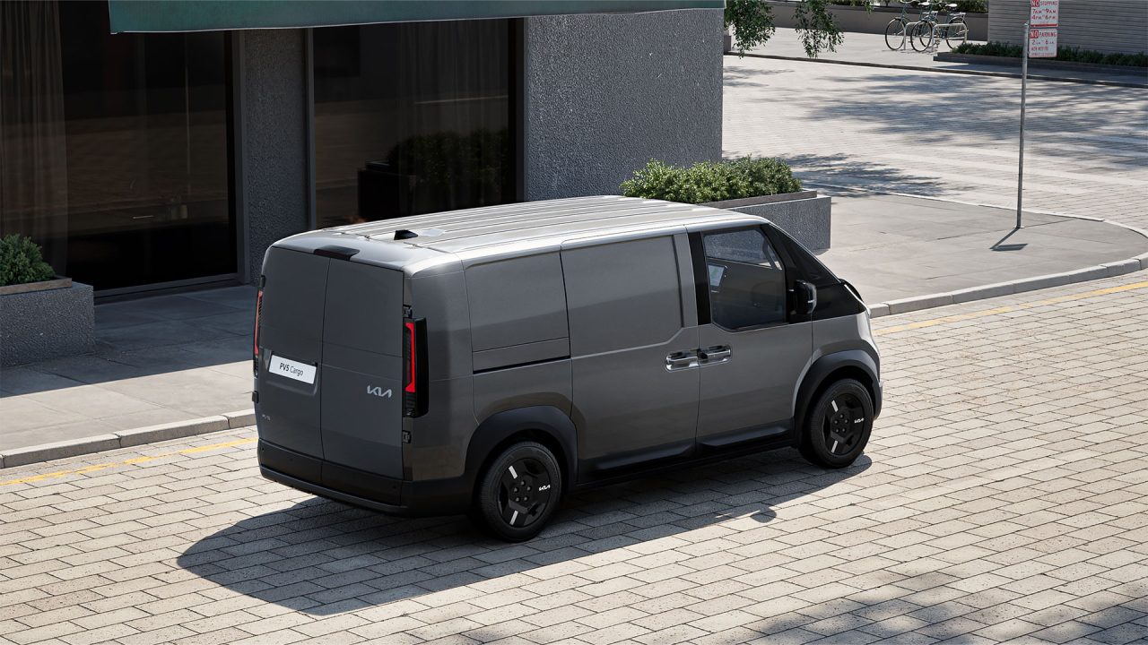 Kia PV5 inicia comercialização em Portugal 13