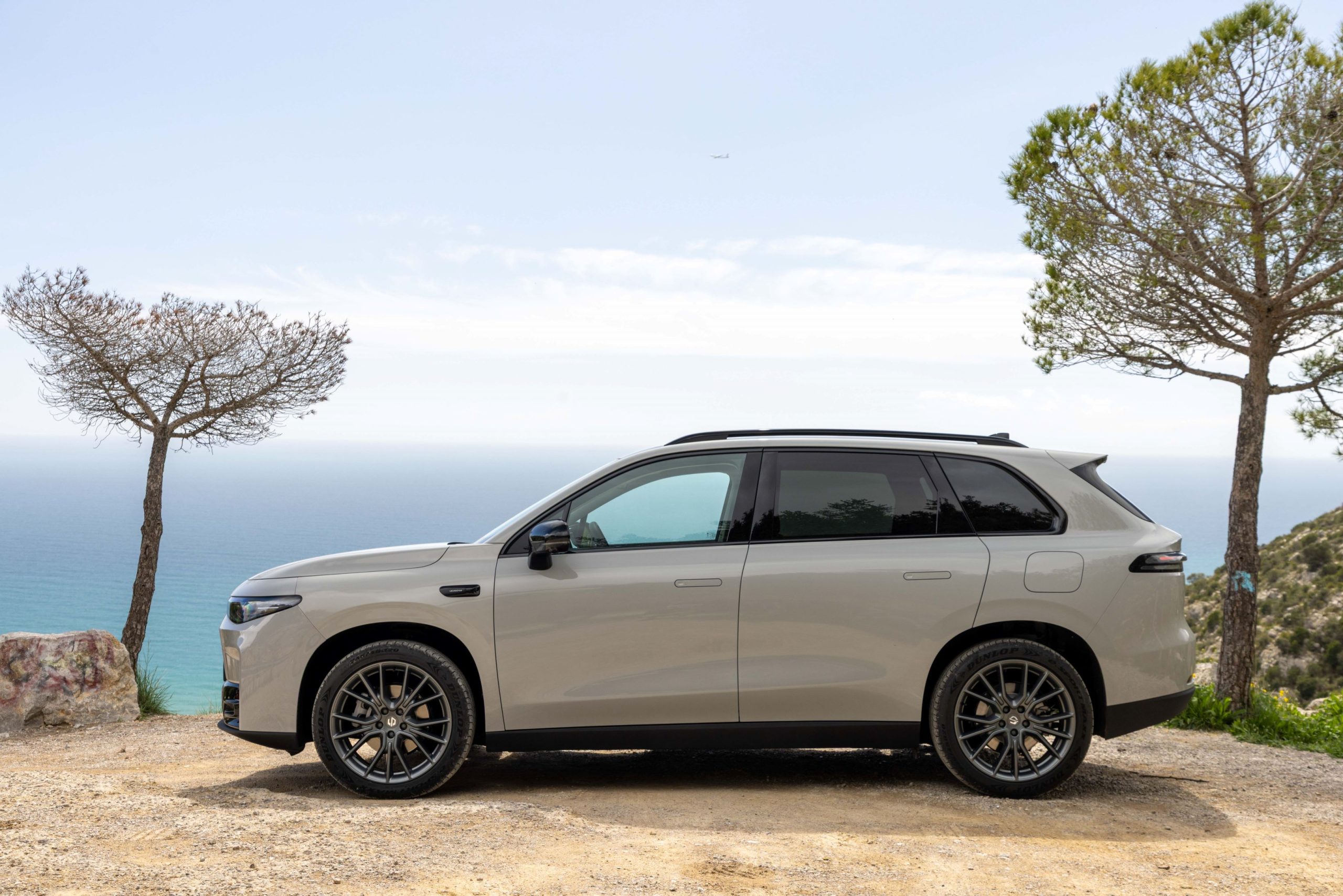 Leapmotor lança o novo C10 com 585 cv e tração às quatro rodas: a potência alia-se à precisão 18