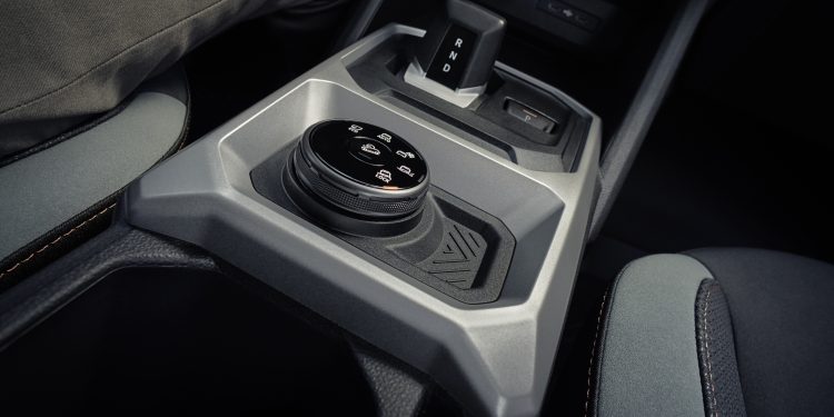 Uma nova gama de motorizações para o Duster e Bigster: com sistema híbrido, GPL, 4x4 e transmissão automática 28