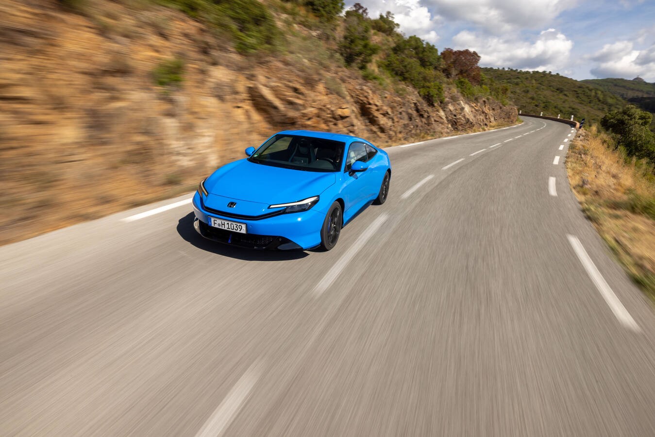 Honda reintroduz o icónico nome Prelude como coupé desportivo híbrido na Europa após 25 anos 13