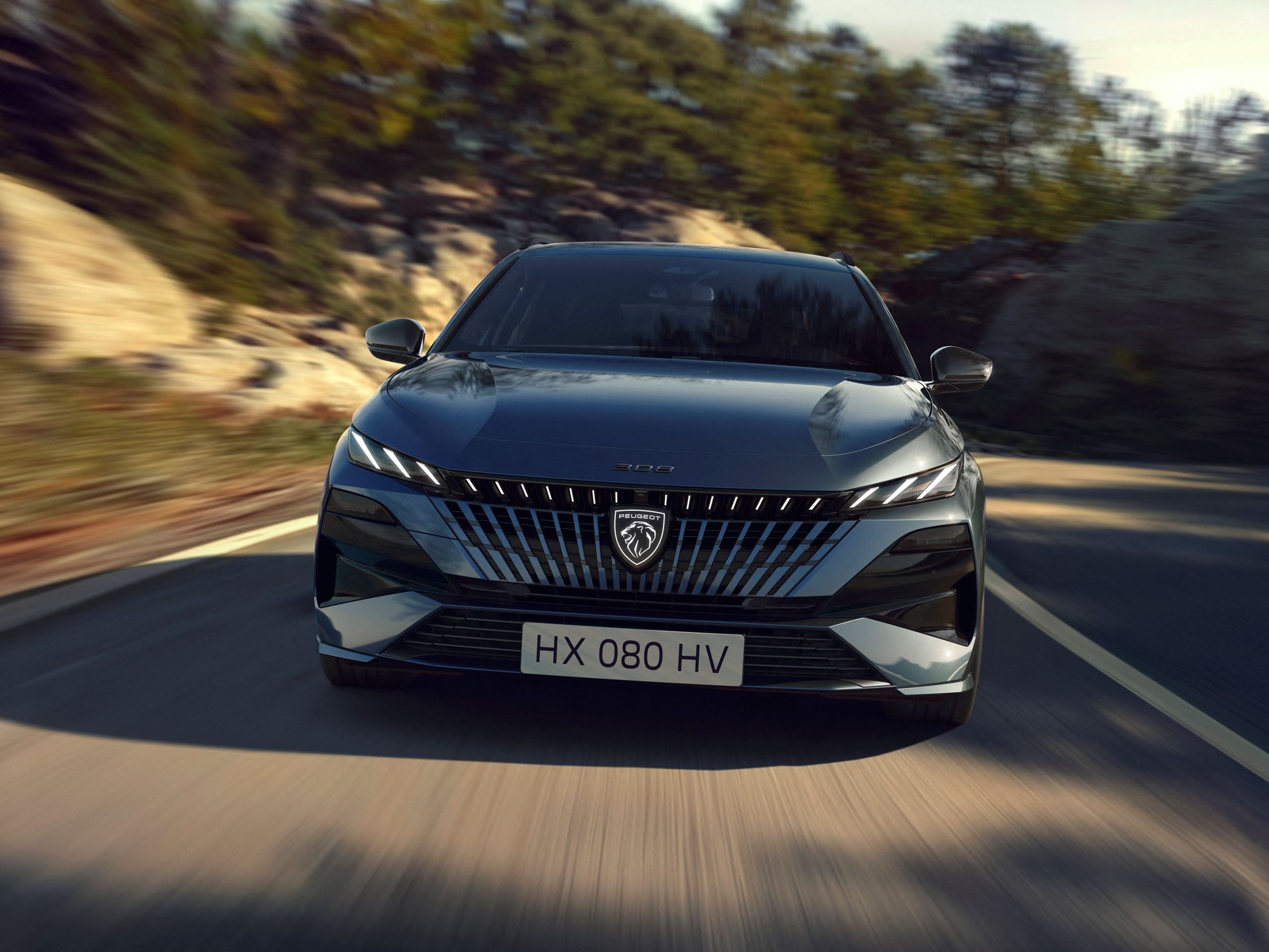 Novos PEUGEOT 308 e 308 SW já disponíveis para encomenda 18