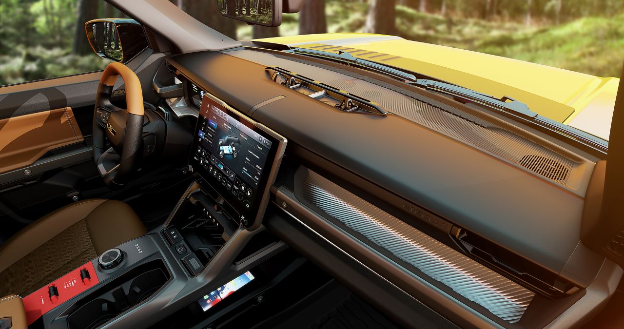 A Jeep® apresenta o novo Recon 2026 totalmente elétrico: capacidade Trail Rated eletrificada 16