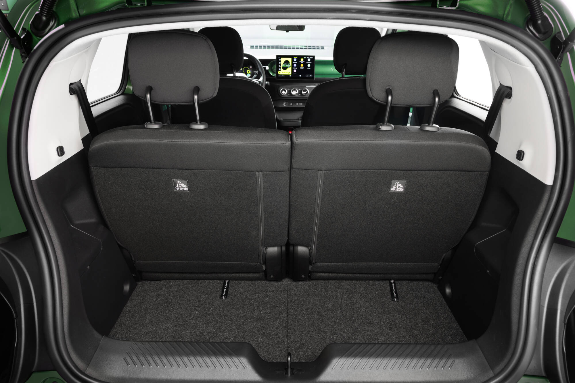 Renault Twingo E-Tech elétrico: o regresso de um ícone e uma revolução no seu segmento 26 Renault Twingo E-Tech elétrico: o regresso de um ícone e uma revolução no seu segmento 26