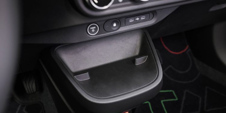 Renault Twingo E-Tech elétrico: o regresso de um ícone e uma revolução no seu segmento 55