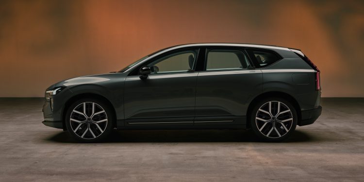 Volvo arranca produção do novo EX60 com primeiras entregas em Portugal já no final deste verão 32