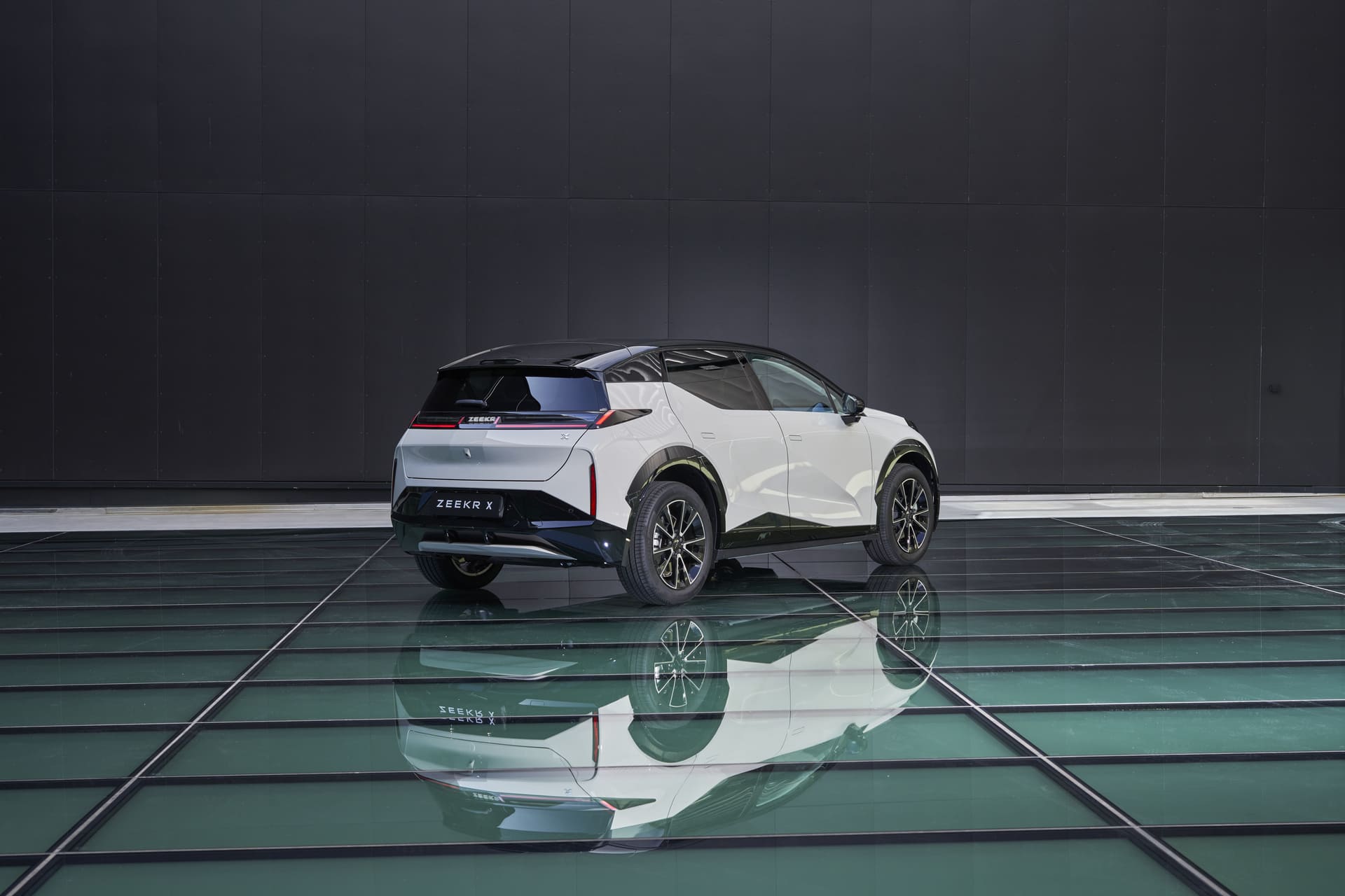 A Salvador Caetano Auto e a Zeekr anunciam uma parceria estratégica para lançar a marca premium de mobilidade elétrica em Portugal e Espanha 17