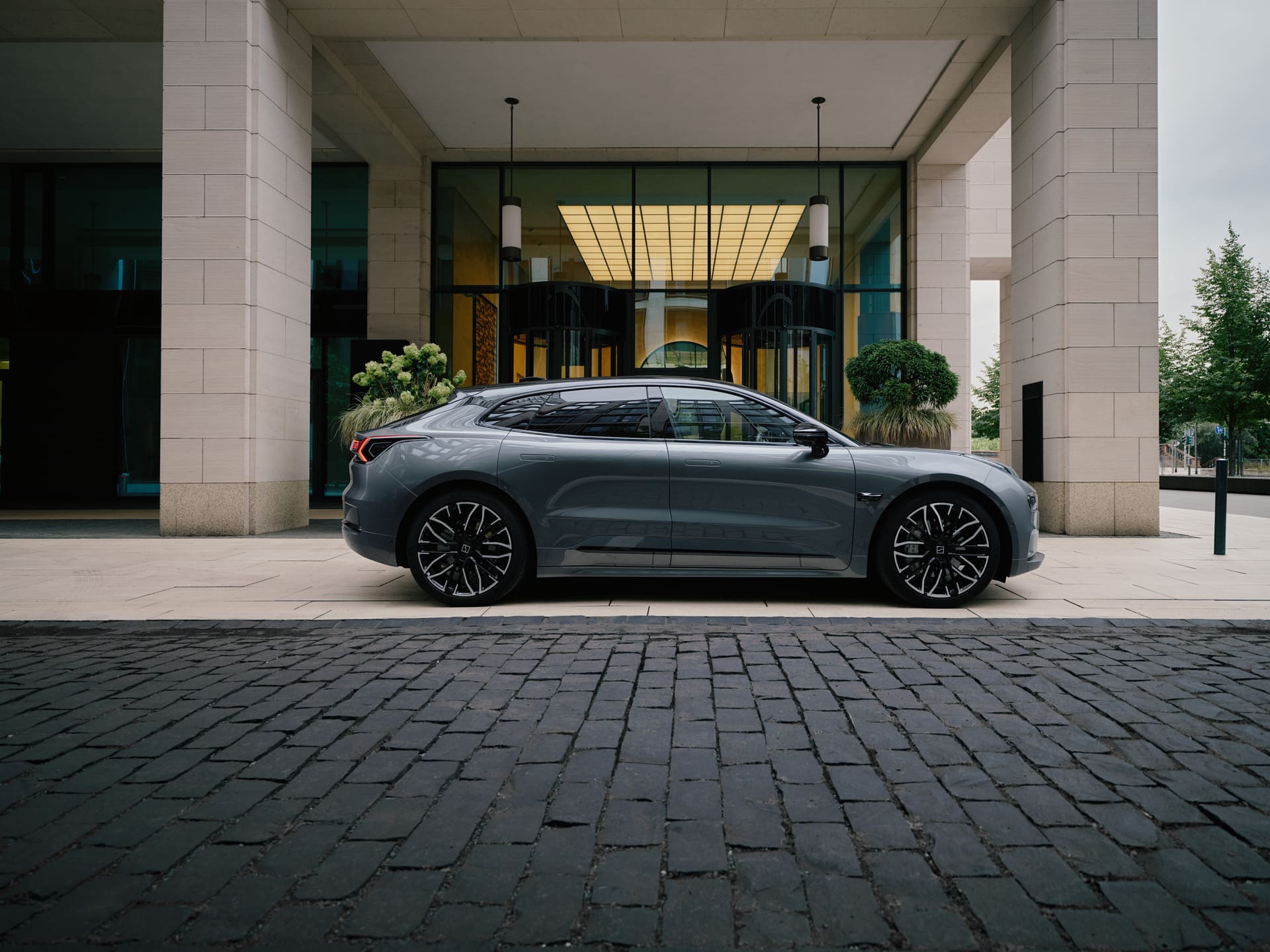 A Salvador Caetano Auto e a Zeekr anunciam uma parceria estratégica para lançar a marca premium de mobilidade elétrica em Portugal e Espanha 18