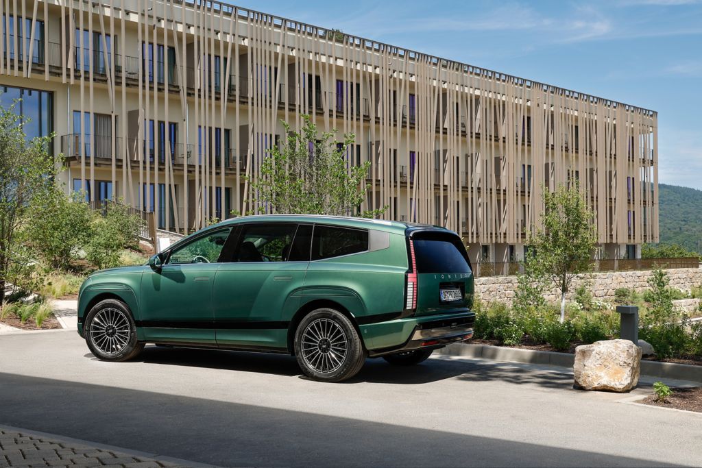 Novo Hyundai IONIQ 9 já está disponível em pré-venda com oferta de pack viagem 17