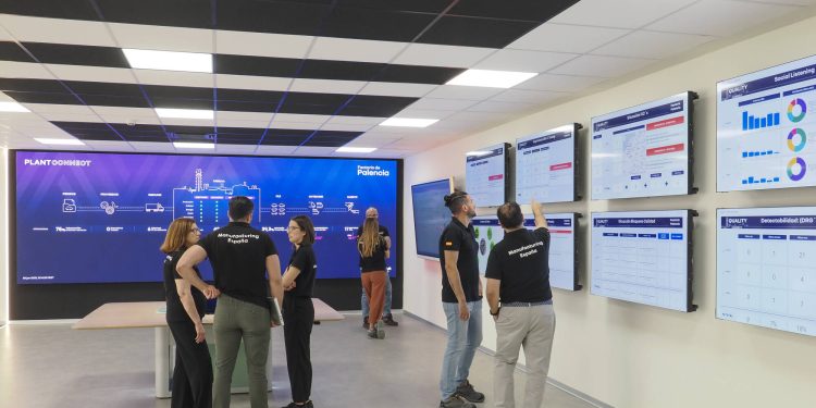 Renault Group lança o futuREady abrindo uma nova era estratégica 29 Renault Group lança o futuREady abrindo uma nova era estratégica 29