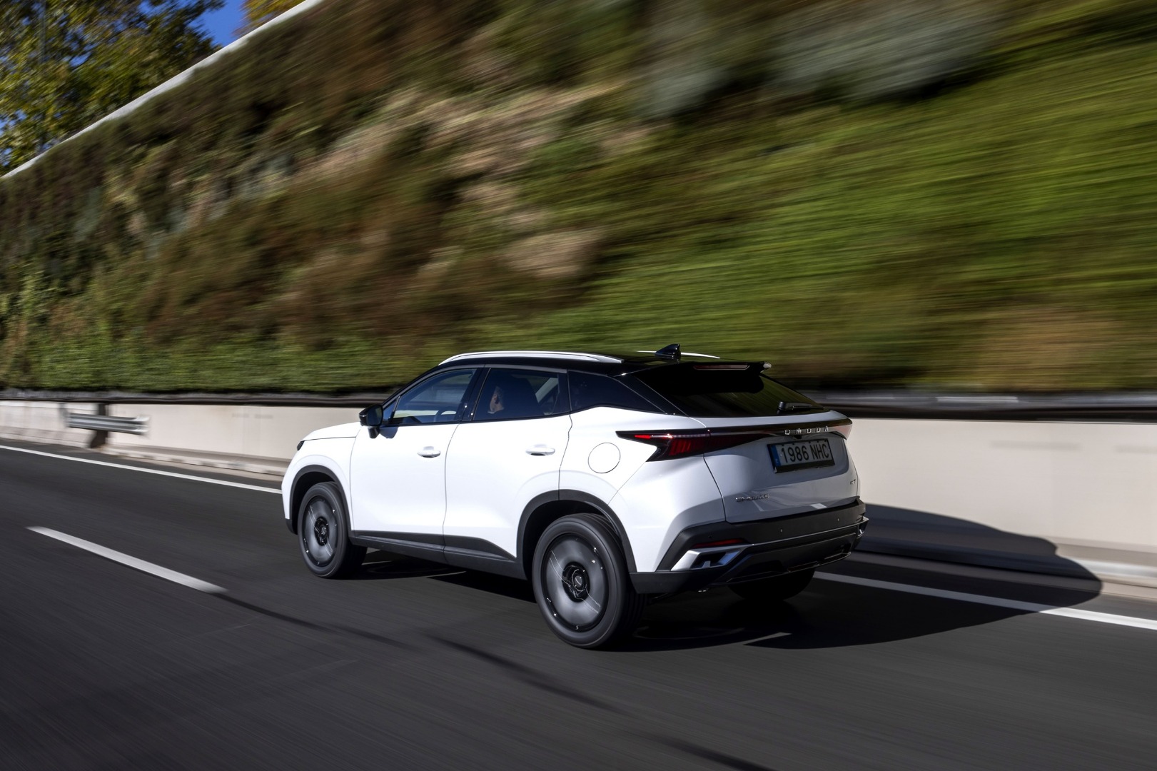 Novo OMODA 5 SHS-H chega a Portugal 14