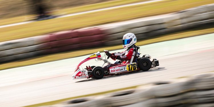 Lourenço Antunes aponta ao pódio no arranque do Campeonato de Portugal de Karting em Viana 19